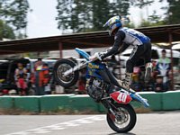 2005mmcs105.jpg